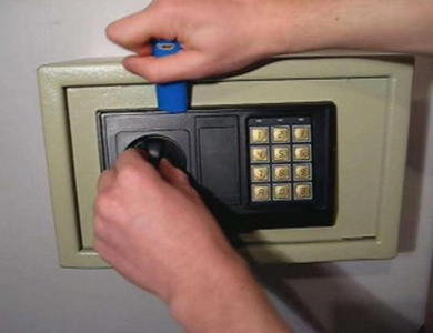 北辰24小时上门开锁公司